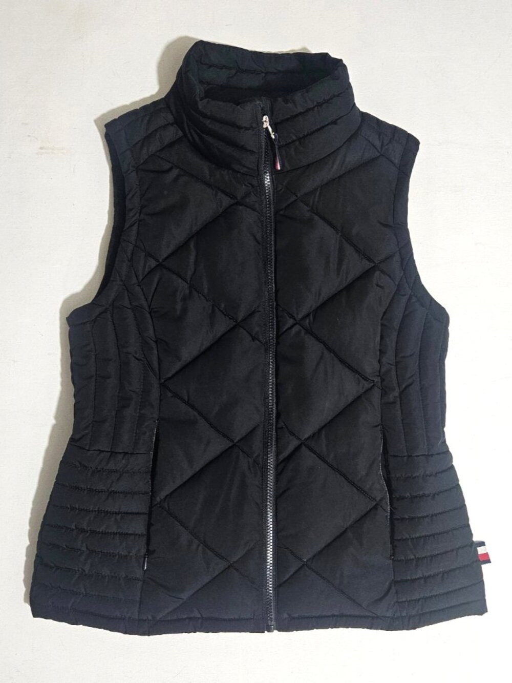 Tommy Hilfiger Women's Black Lightweight Sleeveless Full Zip Puffer Vest Small